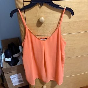 guess flowy tank top